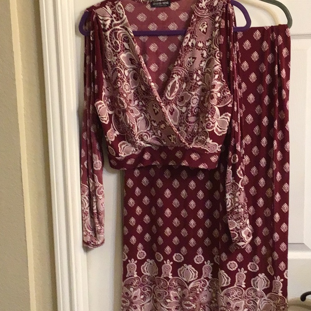 PLUS SIZE Fashion Nova Burgundy/White 2 pc cropped top and maxi skirt